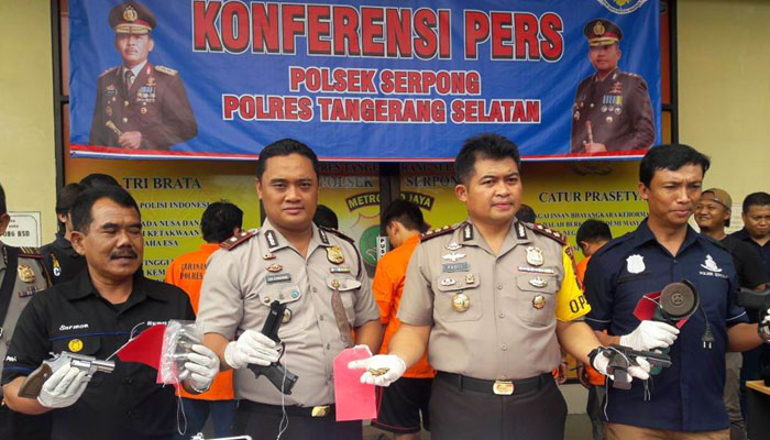 Pelaku Rumsong