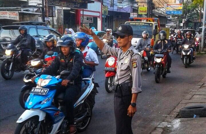 Gatur Lalin Polsek Pamulang