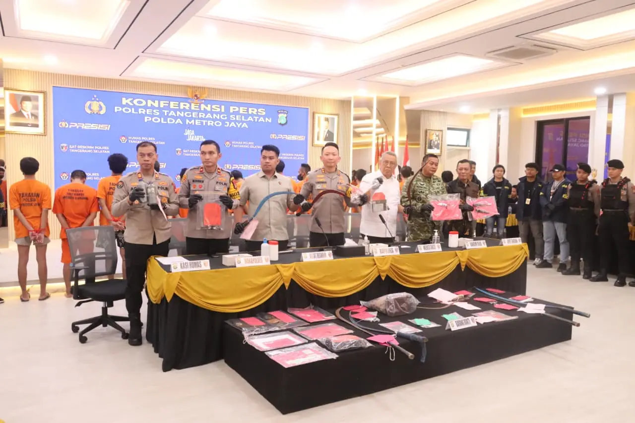 87b456cb-2a03-4988-becb-d7f939e5b713