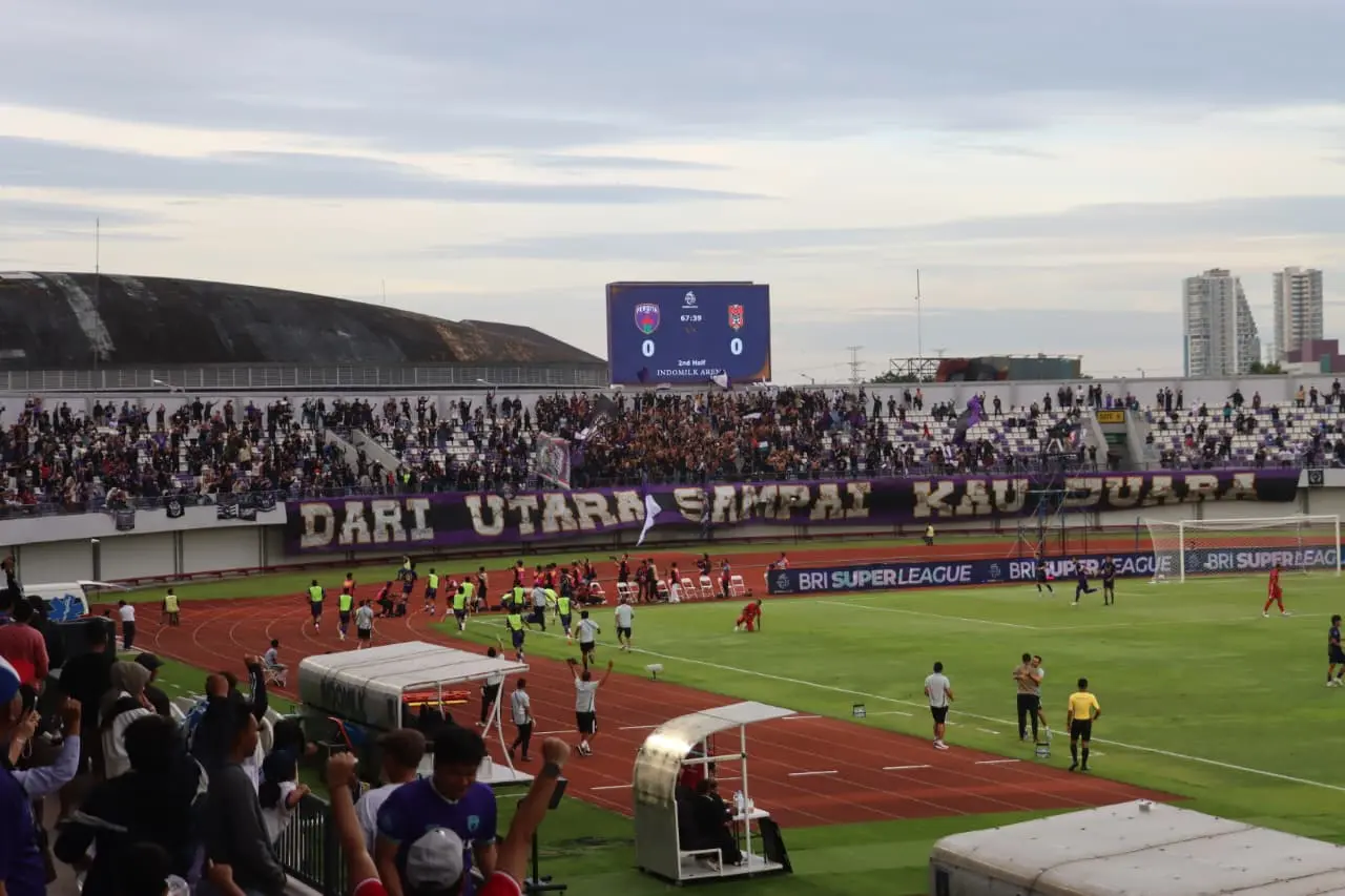 d37f39f5-78f3-464e-a774-f0fe2133bdb5