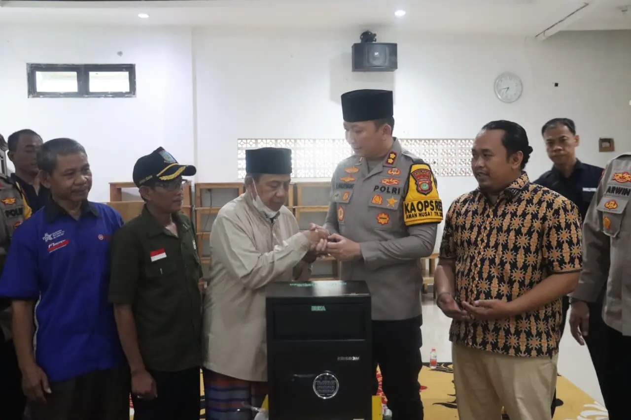 79949525-348d-4527-ae30-f32f35df0713