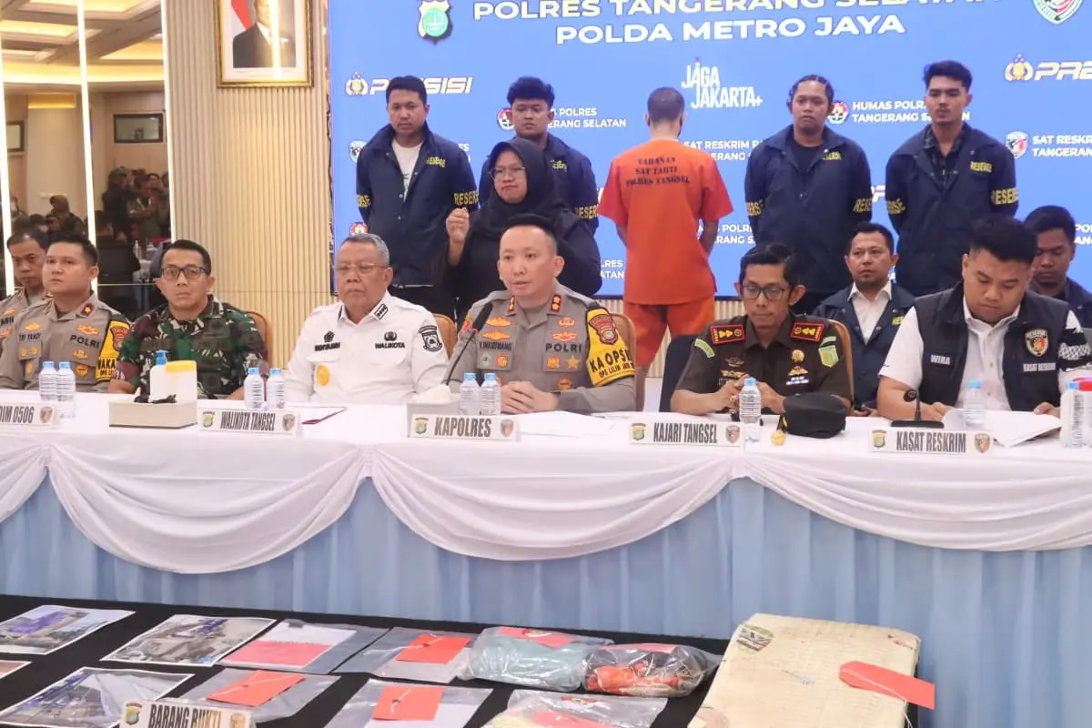 1eb5c78b-80de-4767-9374-818debea270b