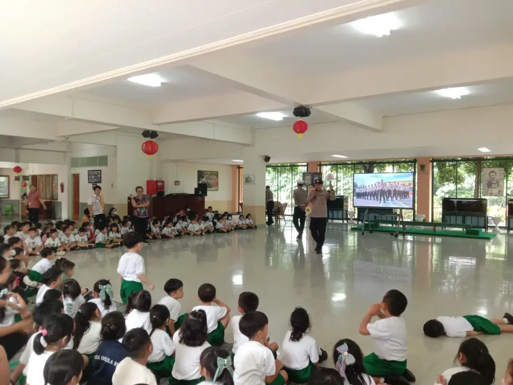 8dbe2279-8ba2-4ab1-95b2-bf395c940912