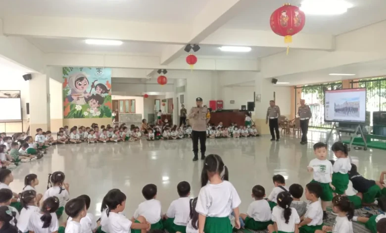 cb6228c3-5e3d-46ee-851f-72a08d489992