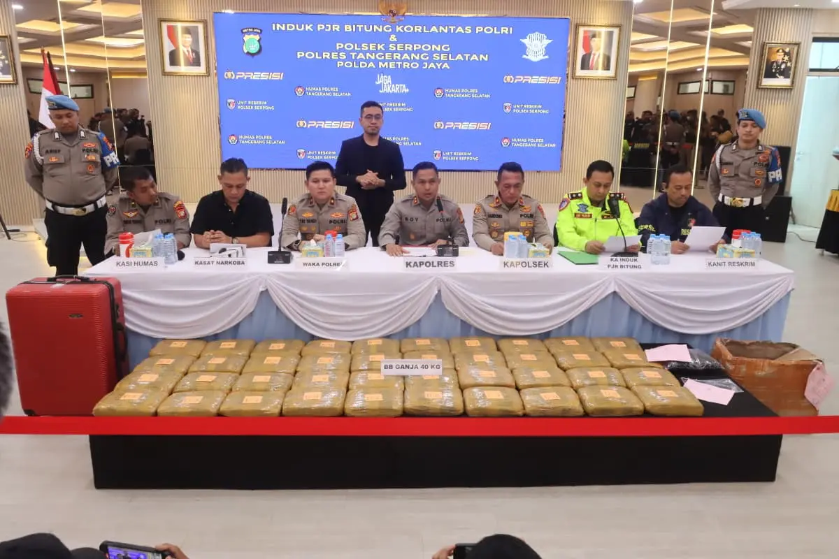 dfa08851-6fc5-4b9e-8efa-c42bf08d30bc