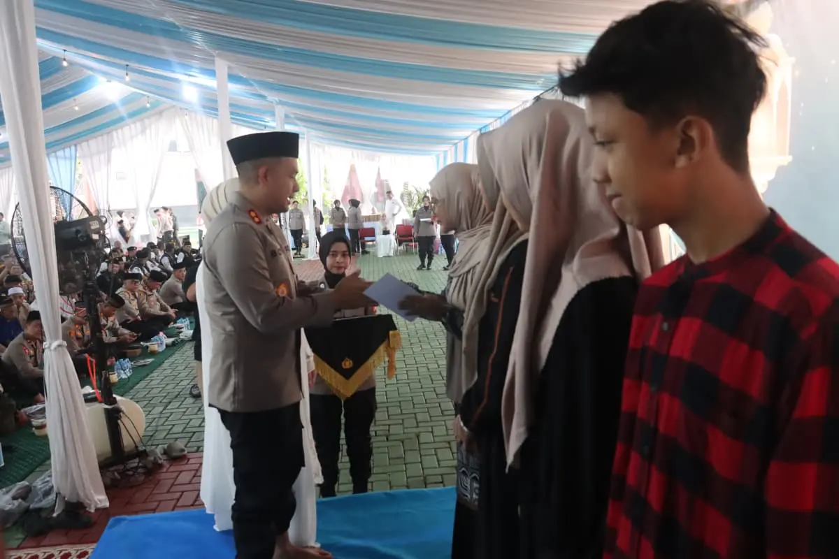 04f89ec9-9700-4b0d-94f2-bc30c444d2f2