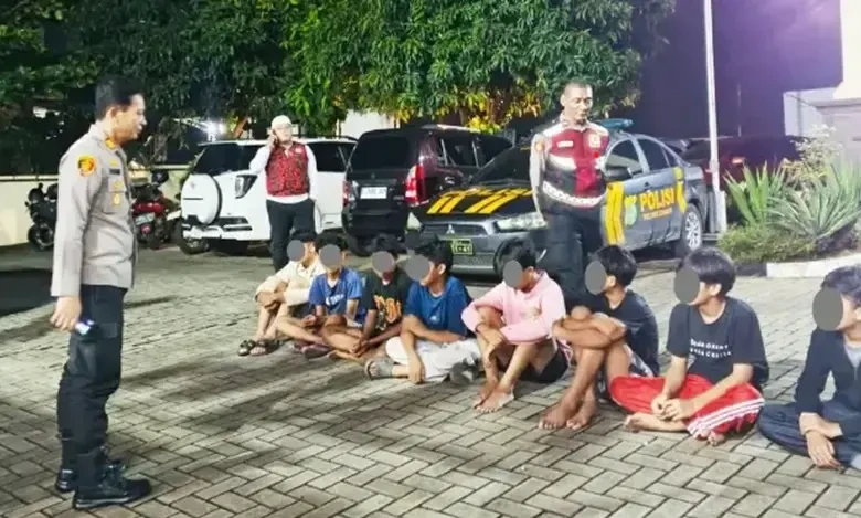 dca52c44-e58b-4a9f-88a7-4c46b67ebd54